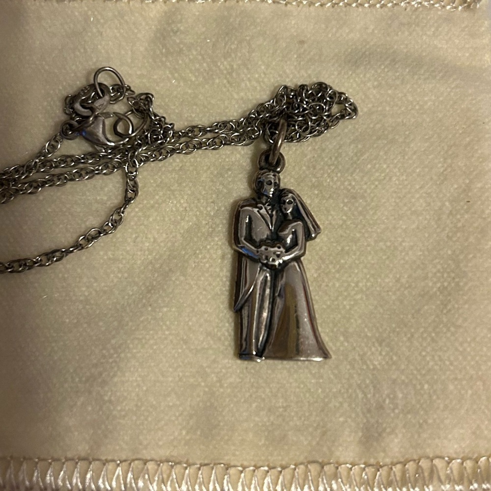 Retired James Avery Bride And Groom Wedding Charm with Avery Chain